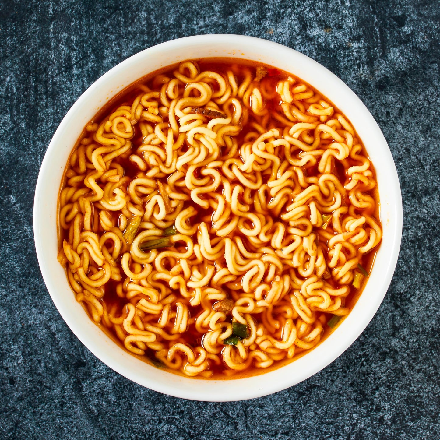 Nongshim Ramen Noodles, Gourmet Instant Ramen, Premium Microwavable Noodle Soup, Spicy Shin, Family Pack, 4.23 Ounce (Pack of 20)